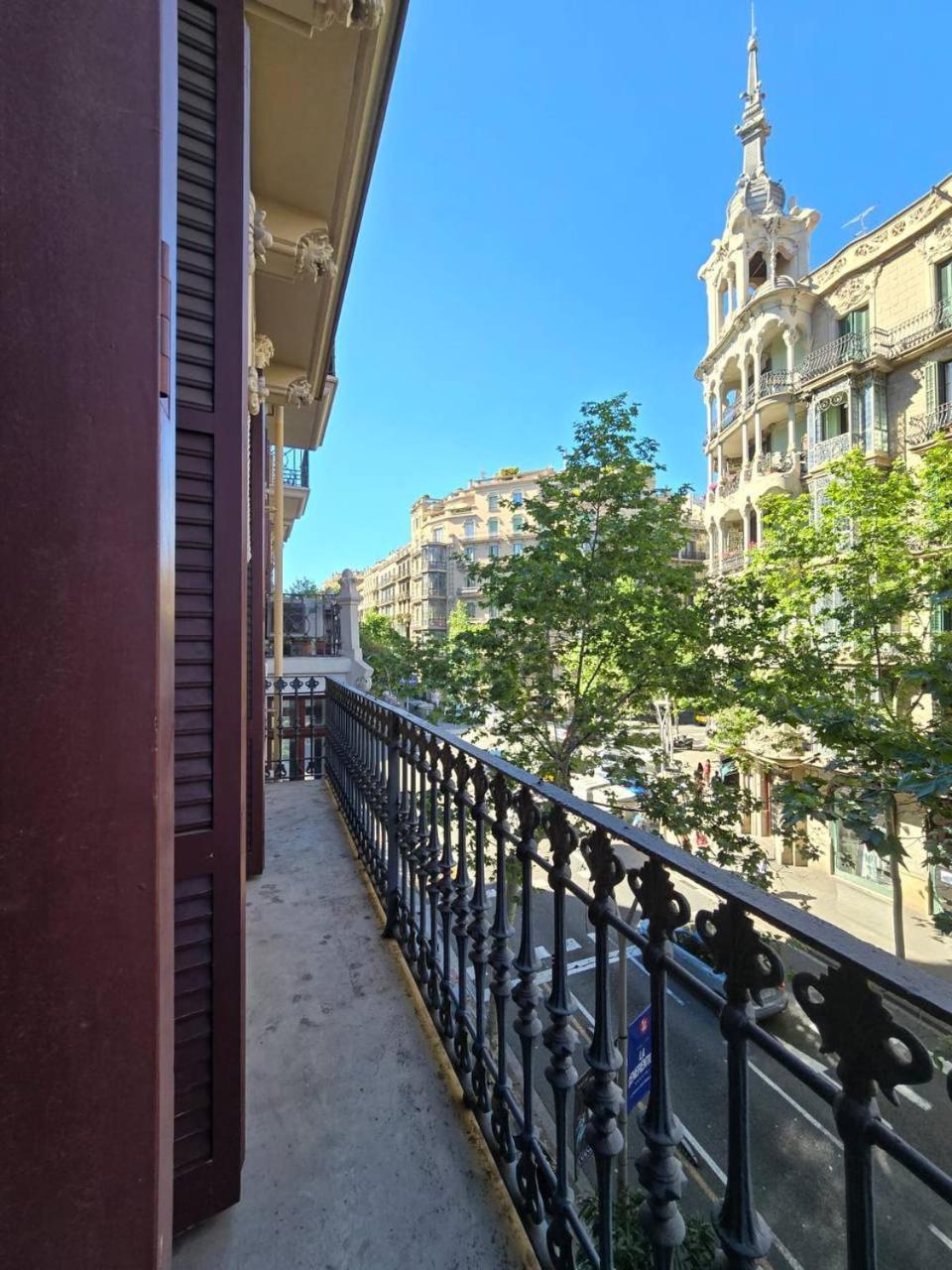 Alojamiento Roger Barcelona Exterior foto